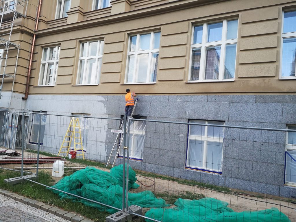Rekonstrukce Fasády bud. B VŠCHT